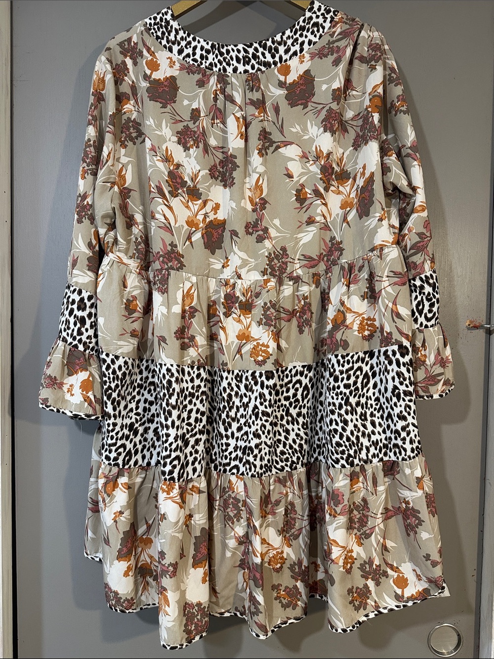 Entro Mixed Print Dress XL Floral & Leopard Ruffle Sleeve Boho Tiered - Picture 10 of 12